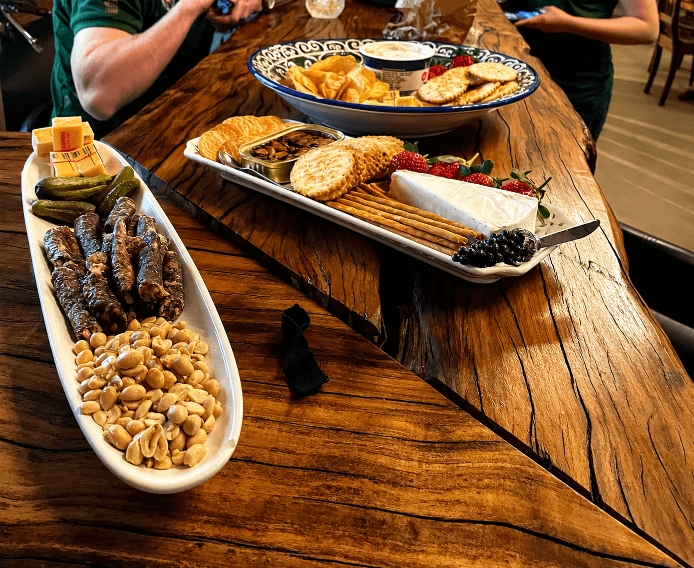 Bush platter and home-cooked catering at Bougasvlei Safaris