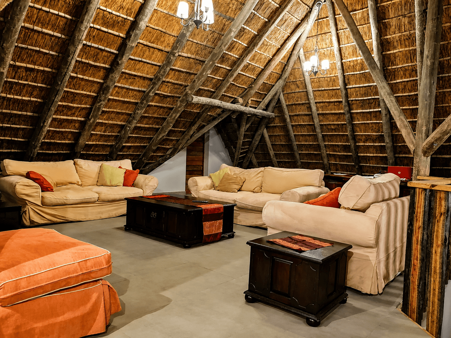 Spacious lodge living area at Bougasvlei Safaris, Thabazimbi